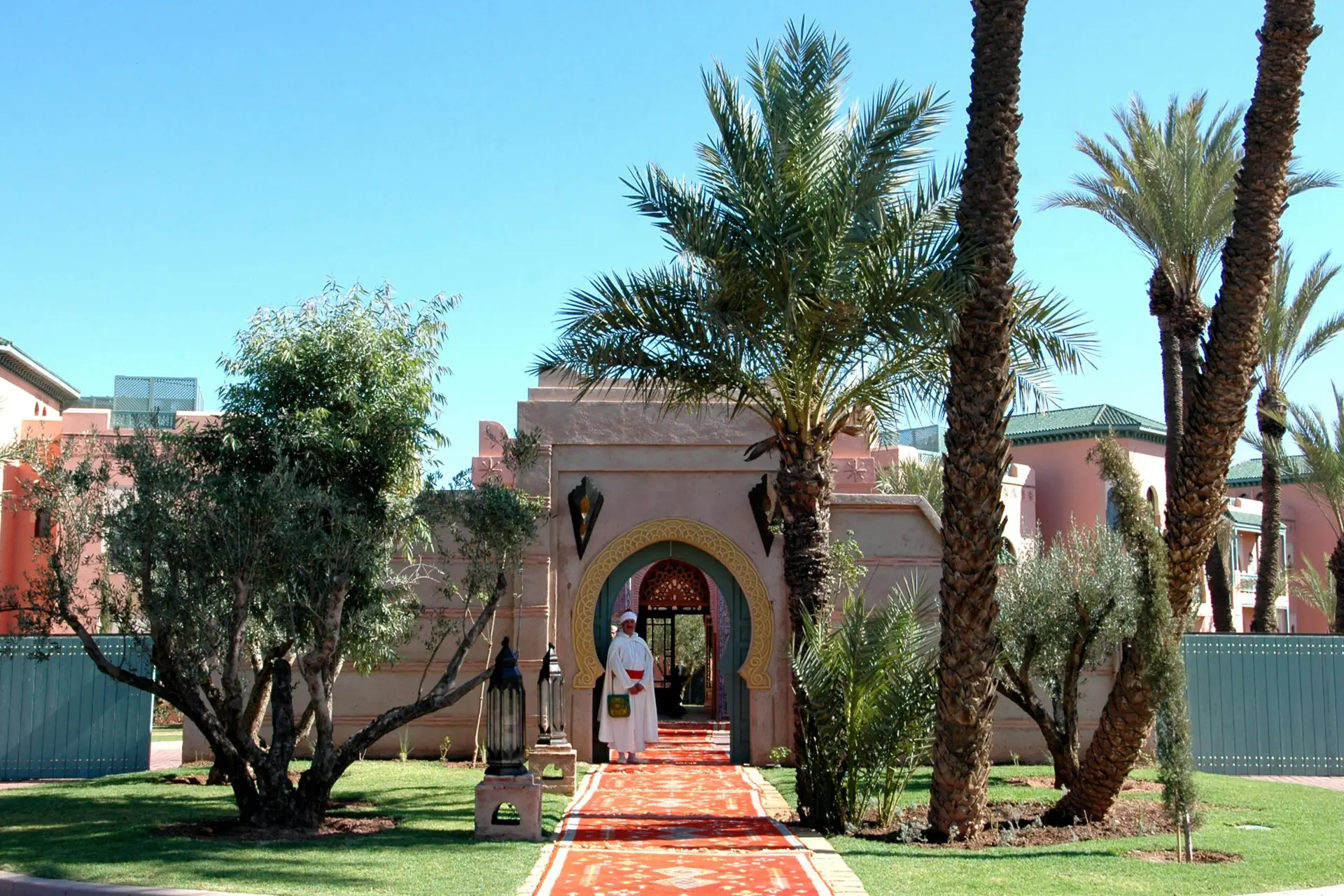 Moroccan Tales: A blog that explores Morocco's culture, traditions, cuisine, and travel.